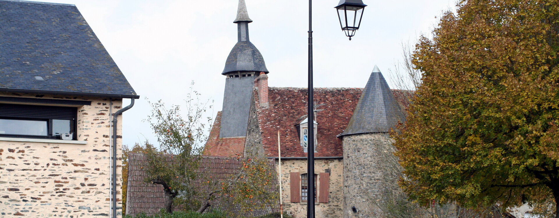 fresselines mairie artistes